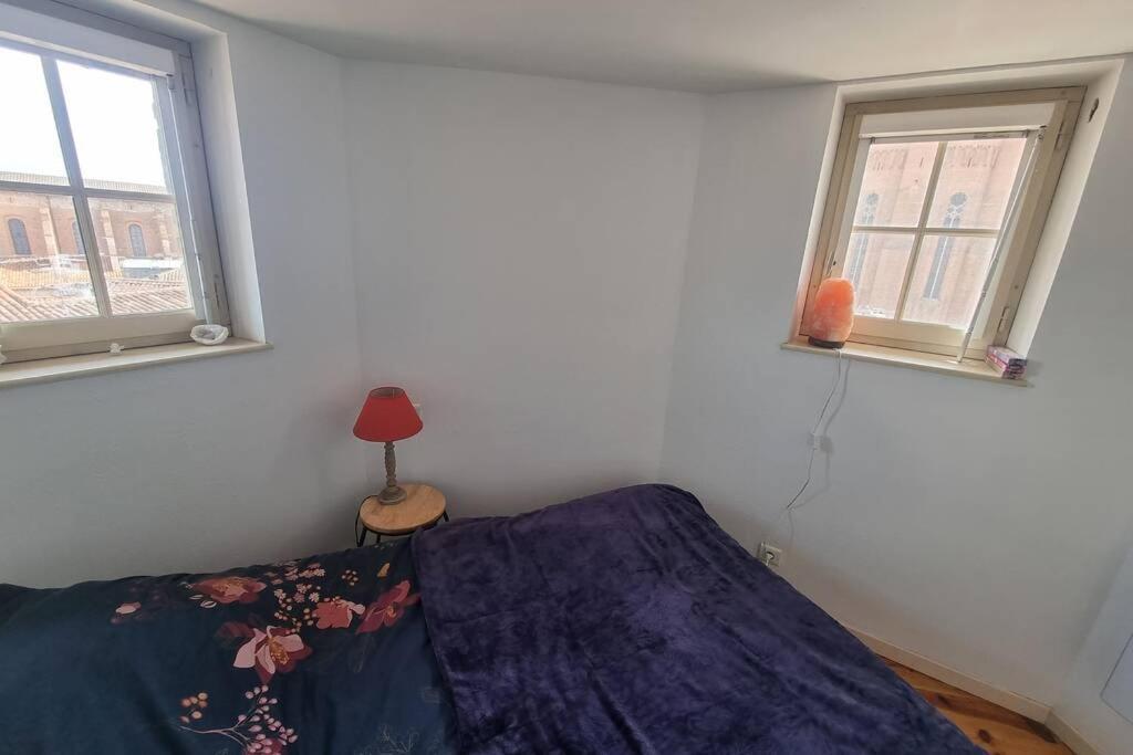 Appartement Exceptionnel 4 Etoiles Hyper Centre Albi 65 M2 Au 4Eme Etage Sans Ascenseur Avec Une Tour Du 12Eme Siecle Екстериор снимка